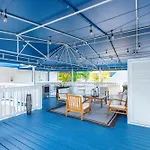 The Penthouse At Custom House Inn